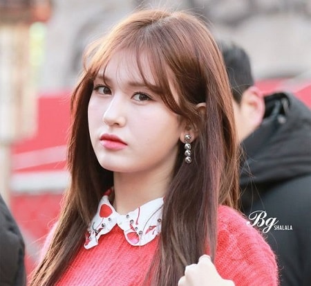 kpop visual queen close march jeon somi