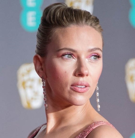 Scarlet Johanson