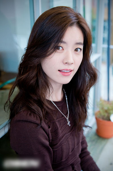 Han Hyo Joo