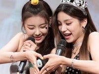 Yeji & Lia