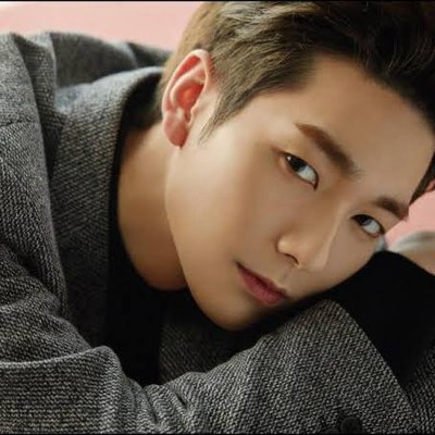 Aron