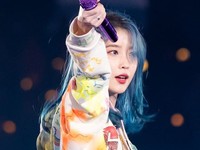 IU