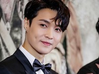 Lay