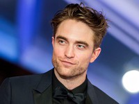 Robert Pattinson