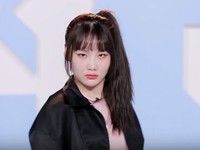 Xia Yan (夏研)