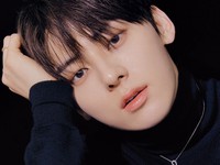 Hwang Minhyun