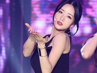 Bomi