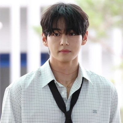 Kim teahyung