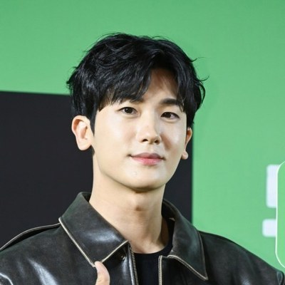Park HyungSik