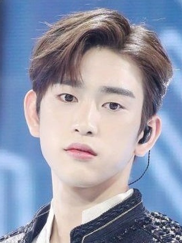 Jinyoung