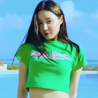 Yeonwoo 