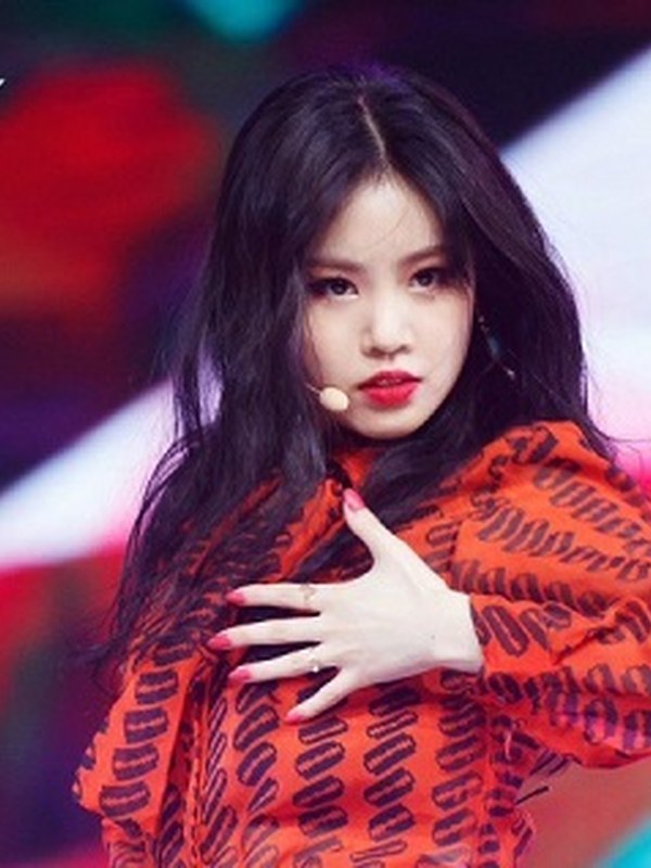 Lee Soojin (Weeekly)