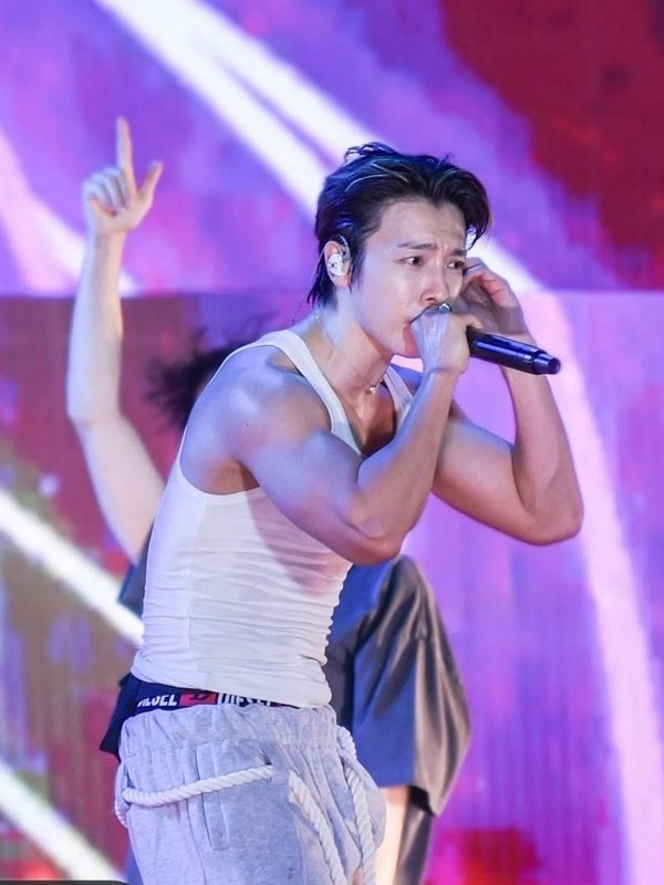 Lee Donghae