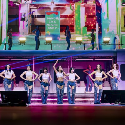TWICE J-Line