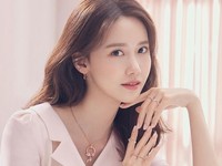 YoonA