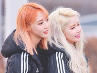 Moonbyul & Solar
