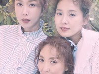 S.E.S