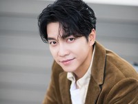 Lee Seunggi