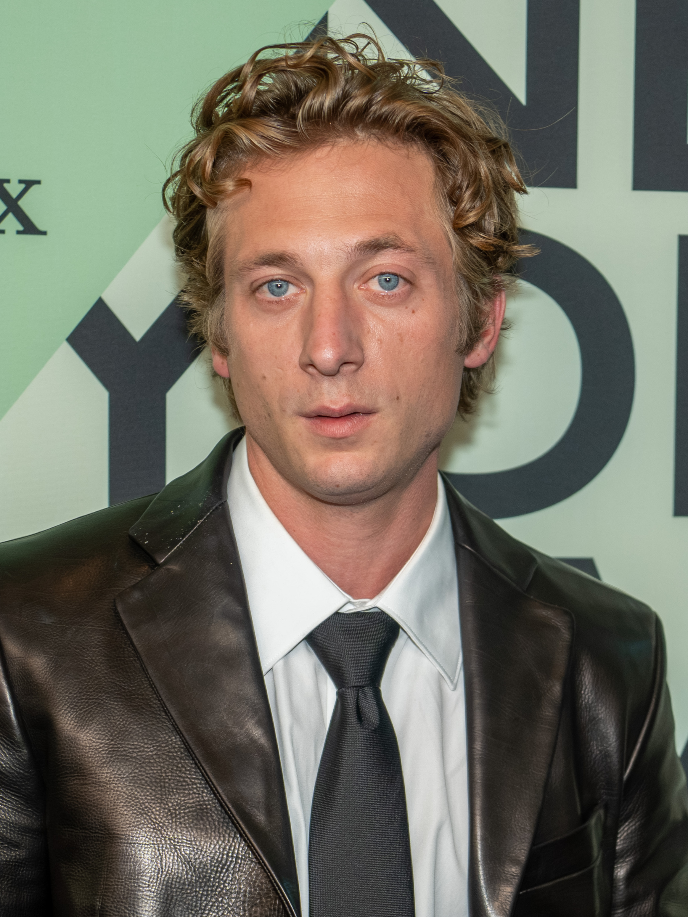 Jeremy Allen White