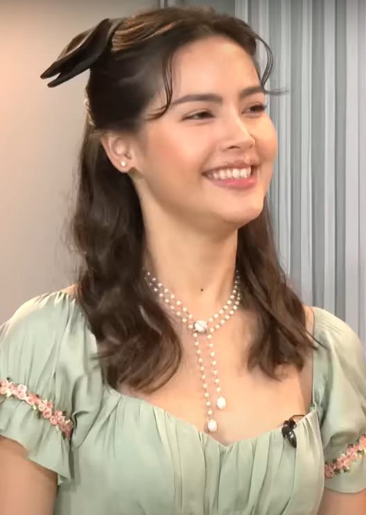Yaya Urassaya