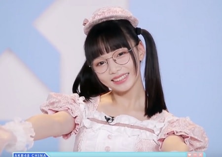 Shen Ying (沈莹)