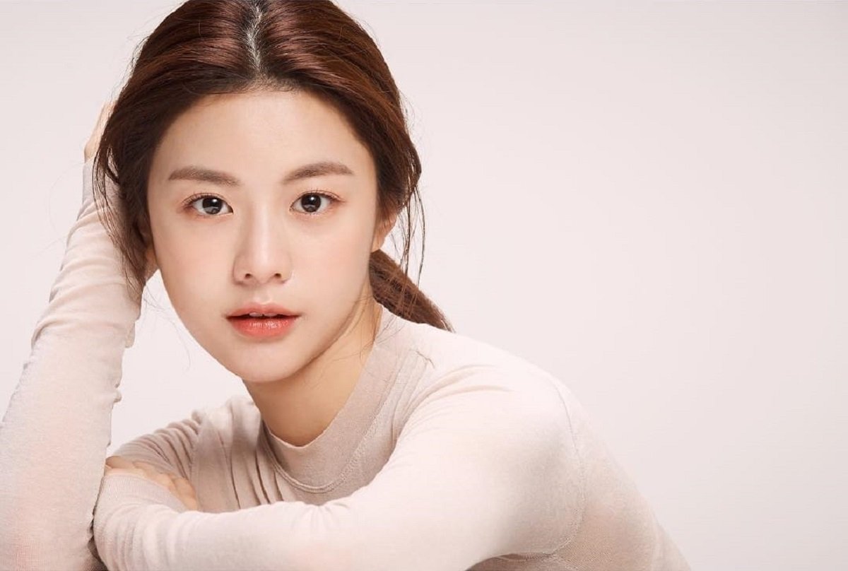 Go Yoon Jung